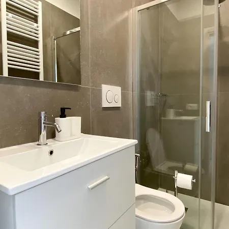 Casa Vittoria ホームステイ *